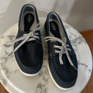 Womens Crocs Loafers Slip On Size 9 Navy Blue
Colored Triple Crocs
Comfort